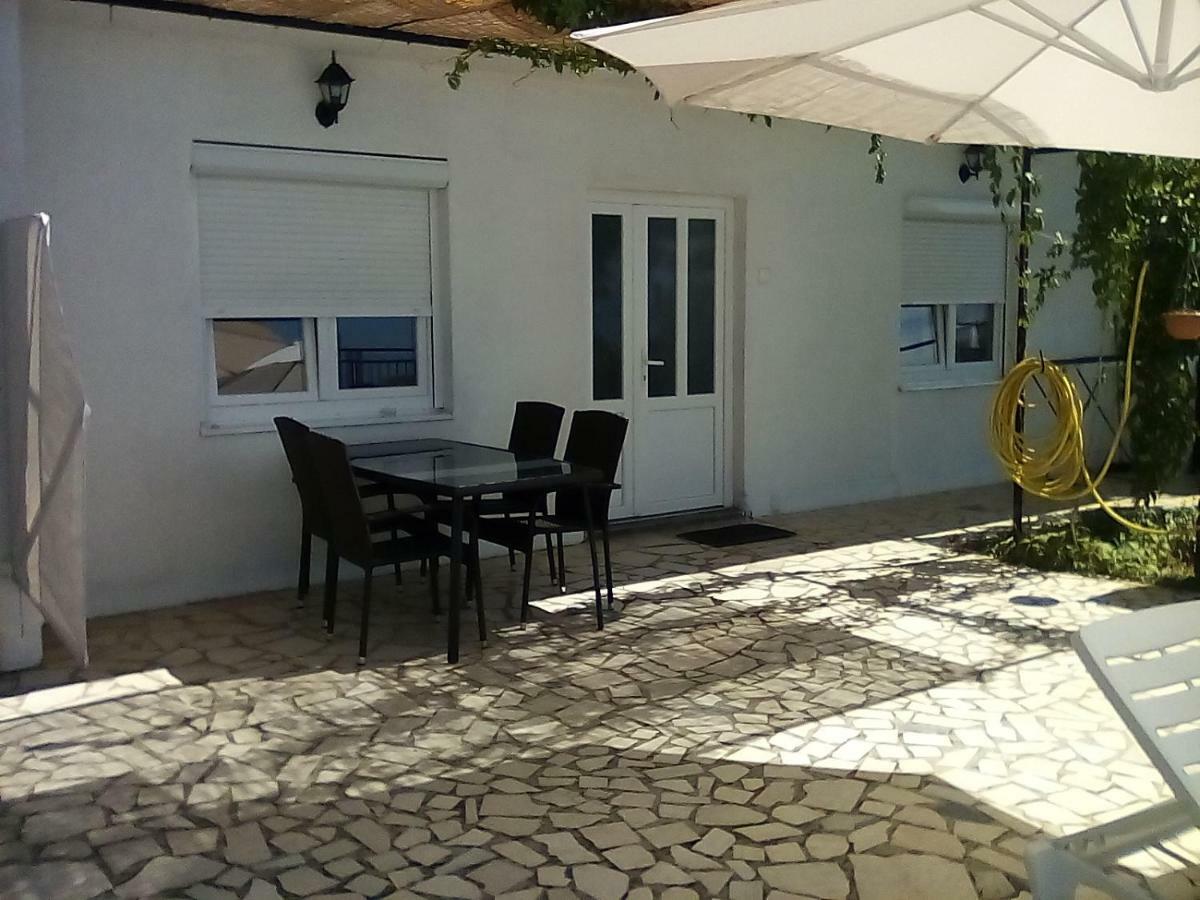 Apartment Little Princess Dora Senj  Esterno foto