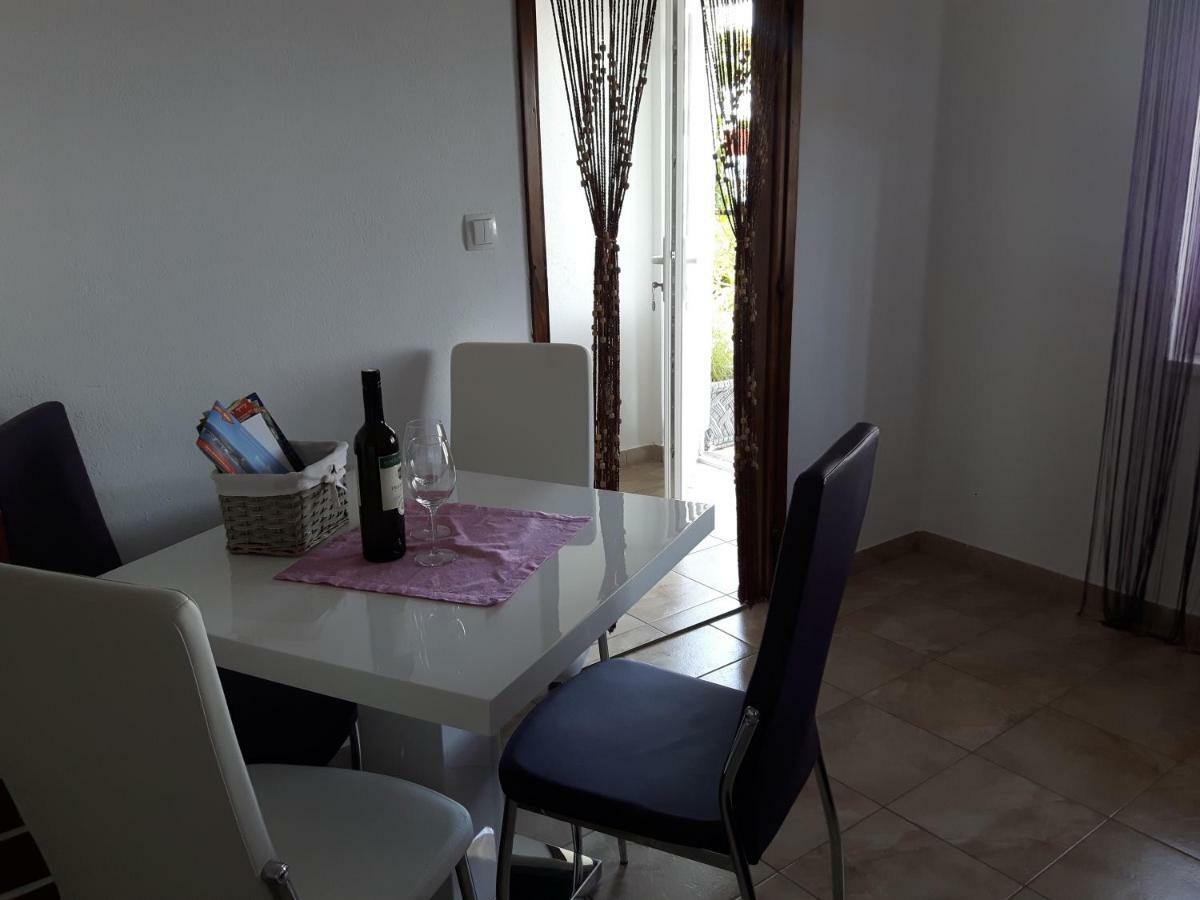 Apartment Little Princess Dora Senj  Esterno foto